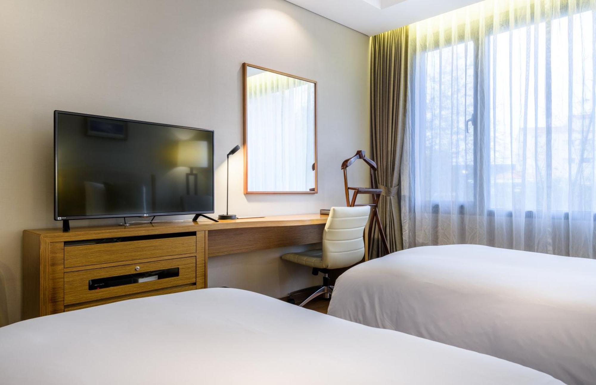 Hotel Parksunshine Jeju Seogwipo Exterior foto